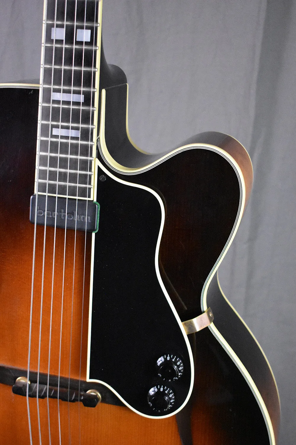 1995 D.W. Stevens 70 Pro 17" Archtop