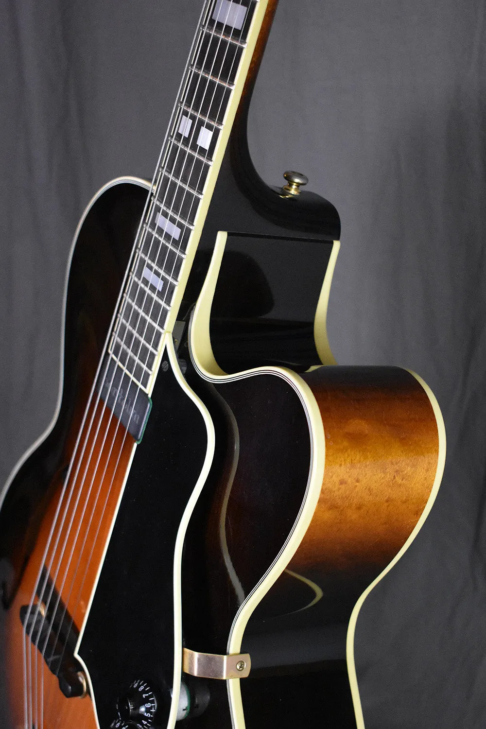 1995 D.W. Stevens 70 Pro 17" Archtop