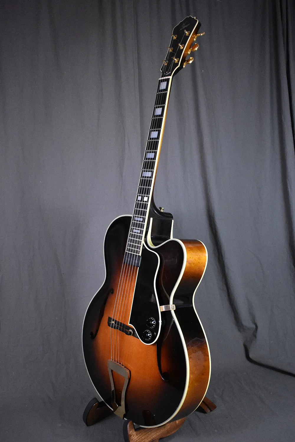 1995 D.W. Stevens 70 Pro 17" Archtop