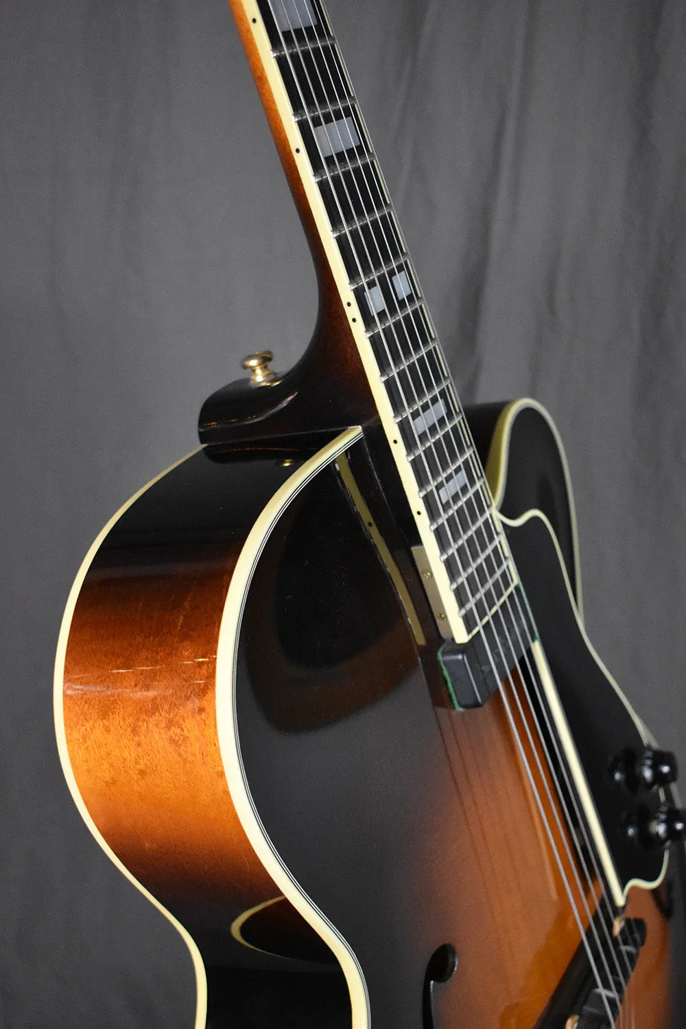 1995 D.W. Stevens 70 Pro 17" Archtop