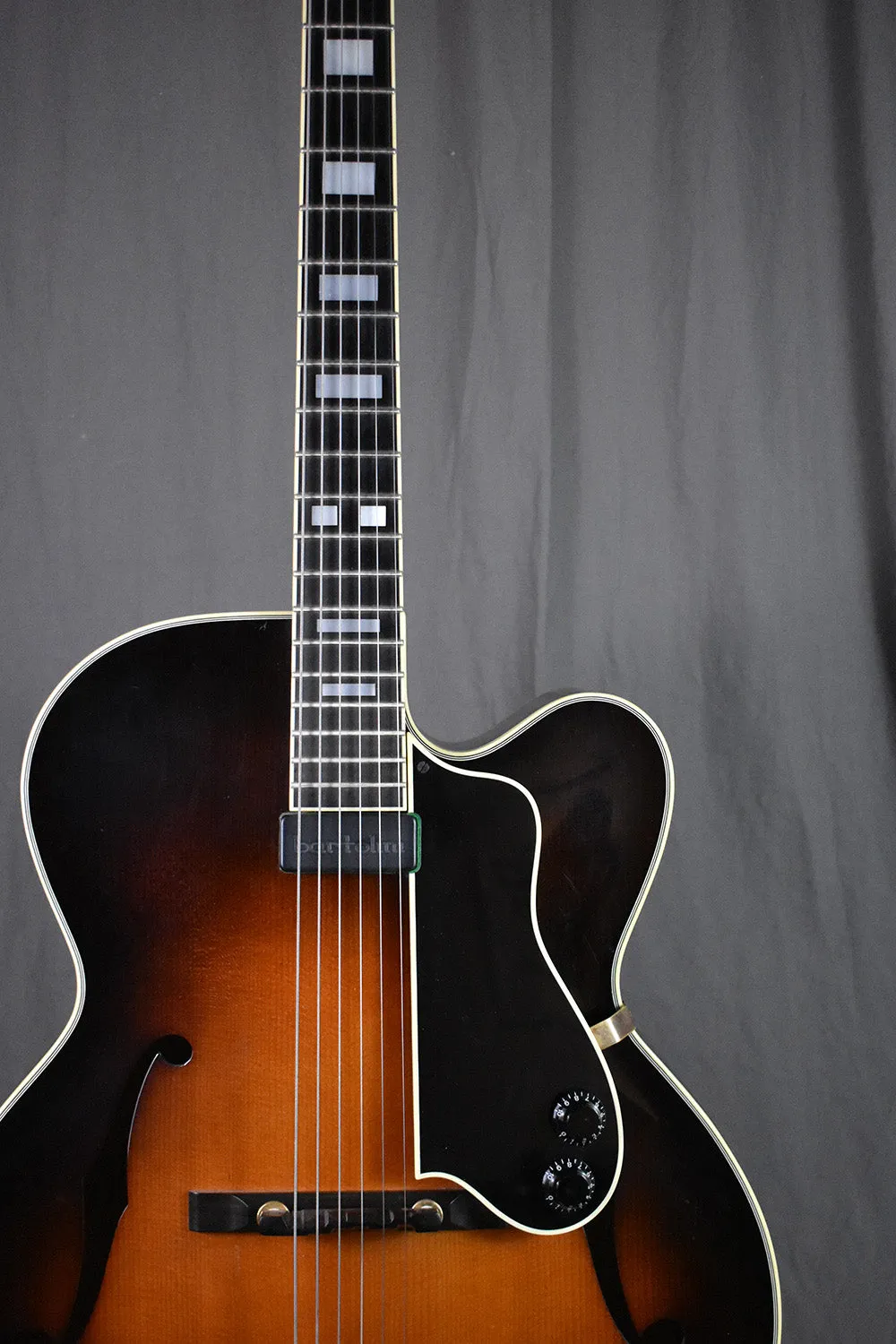 1995 D.W. Stevens 70 Pro 17" Archtop