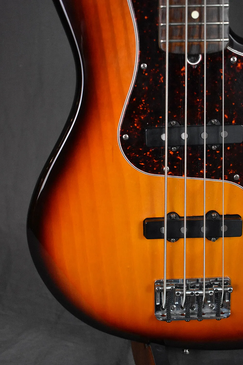 1996 Fender American Deluxe Jazz Bass