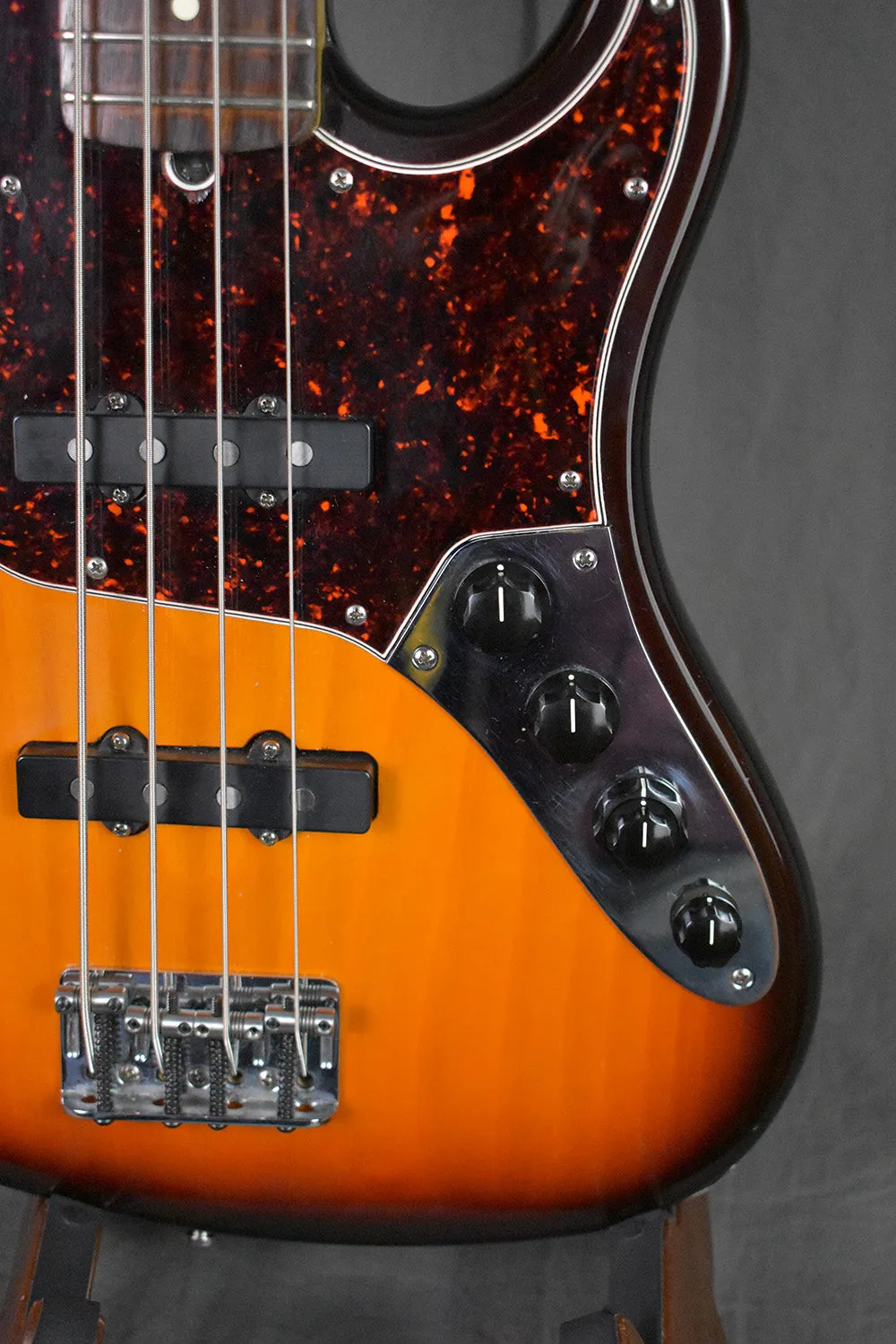 1996 Fender American Deluxe Jazz Bass