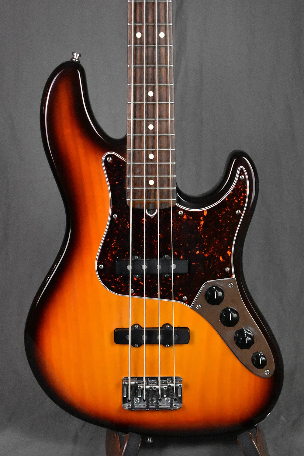 1996 Fender American Deluxe Jazz Bass