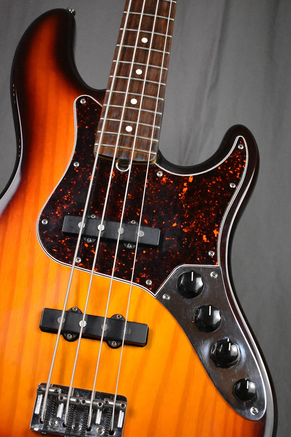 1996 Fender American Deluxe Jazz Bass