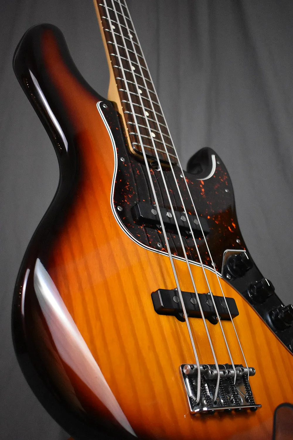 1996 Fender American Deluxe Jazz Bass