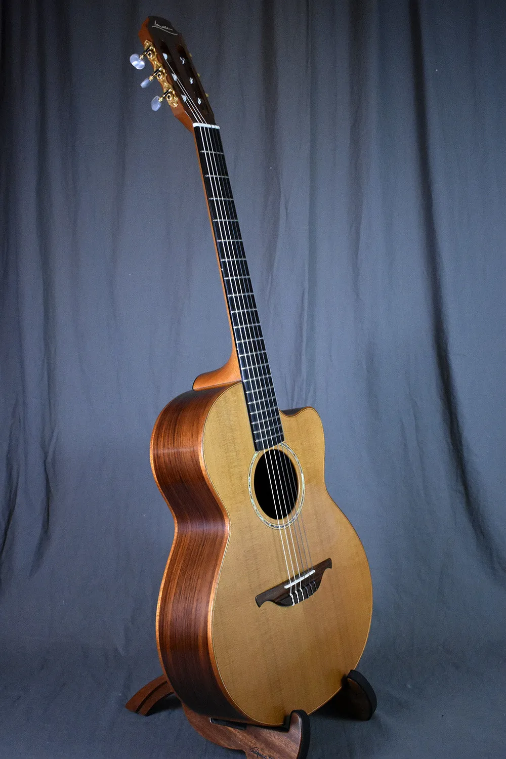 2001 Lowden S25J Cedar/Indian Rosewood