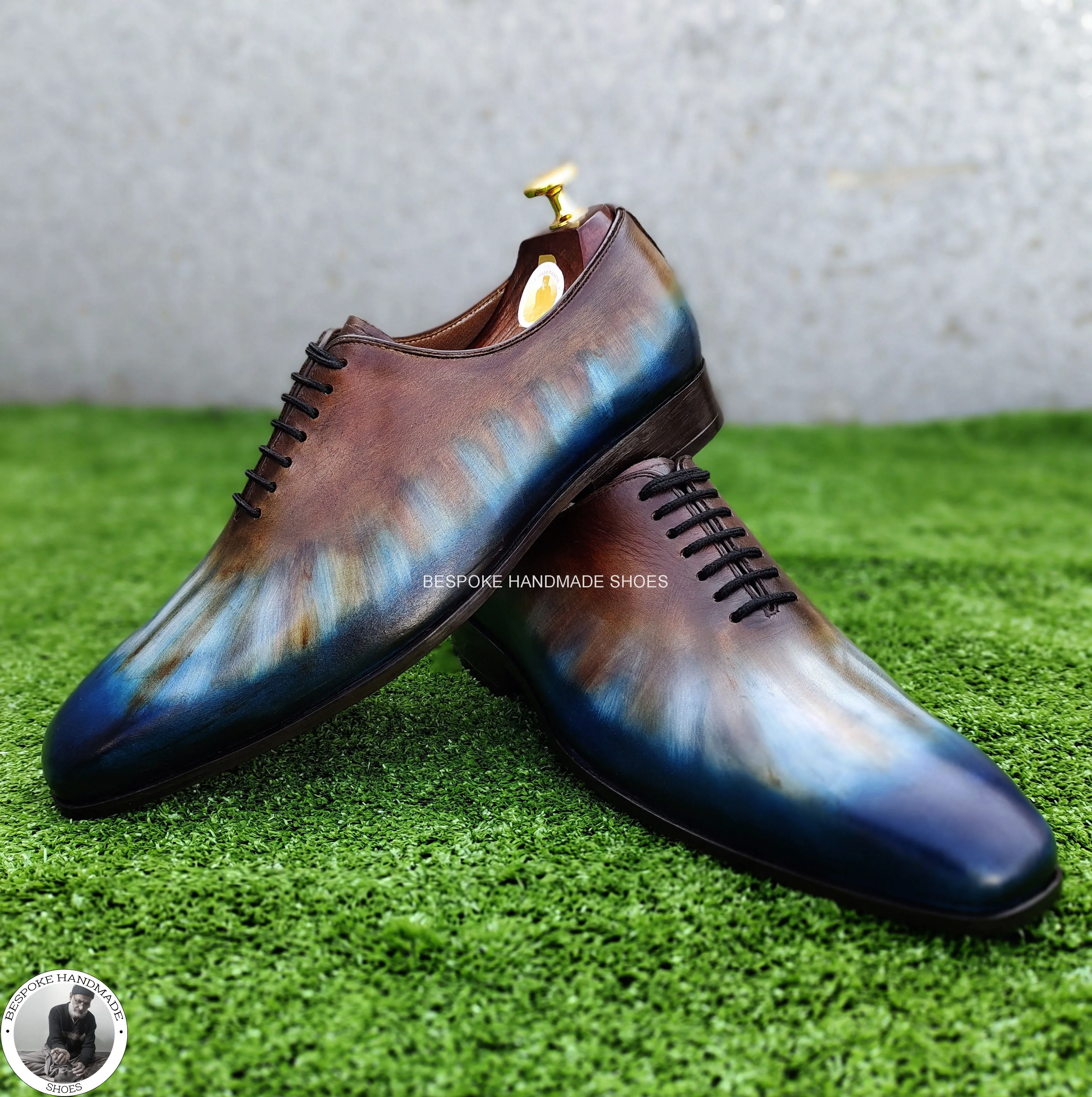 Bespoke Handmade Men Two Tone Calf Leather Patina art Hand Painted Wholecut Oxford Lace up Formal Shoe