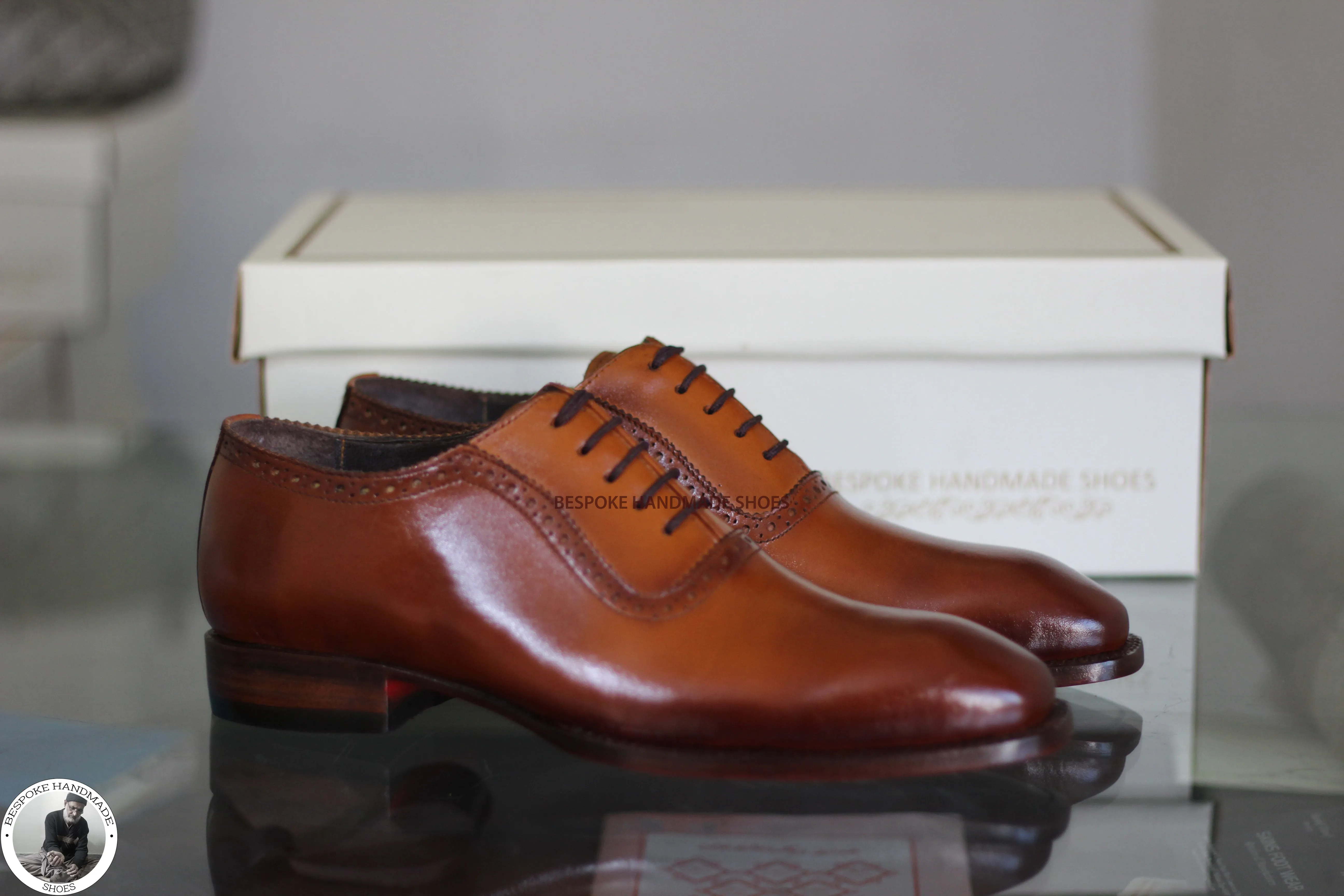 Tan Leather Oxford Lace up Shoe