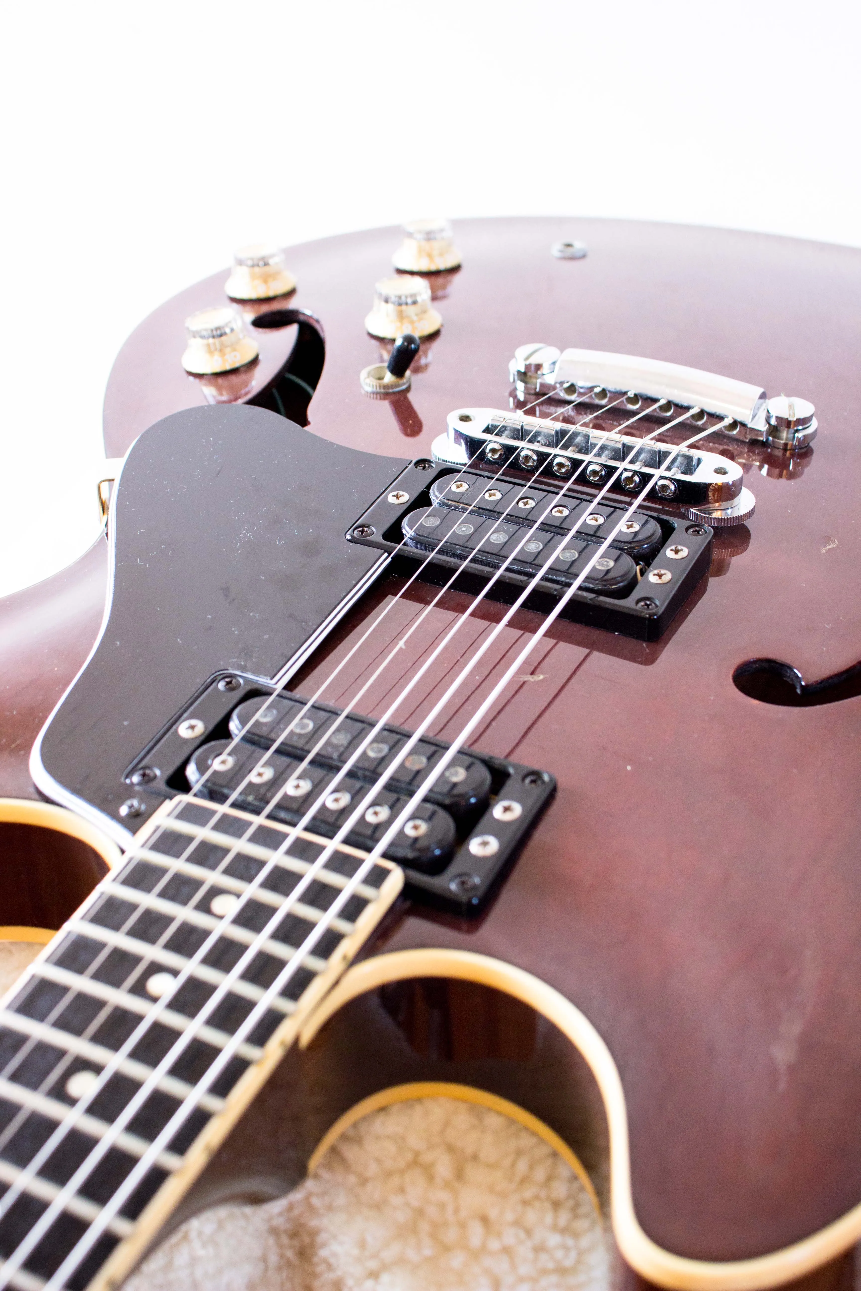 Yamaha SA1000 Super Axe Semi-Hollow Brown 1978